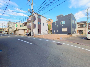 �O�ʓ��H�܂ތ��n�ʐ^�@-