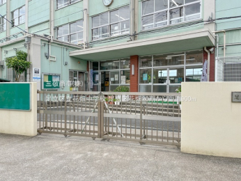 ���ӊ��@�����旧�Ԕ����w�Z900m