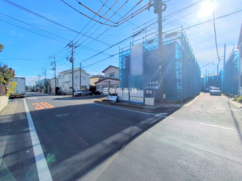 �O�ʓ��H�܂ތ��n�ʐ^�@-