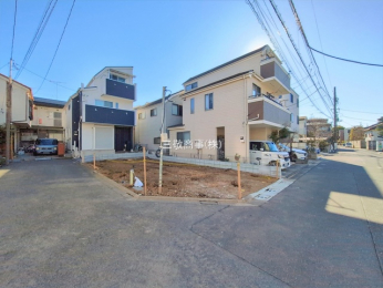 �O�ʓ��H�܂ތ��n�ʐ^�@-