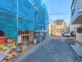 �O�ʓ��H�܂ތ��n�ʐ^�@-