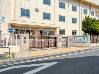 ���ӊ��@�����旧��\�񒆊w�Z500m