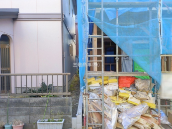 �O�ʓ��H�܂ތ��n�ʐ^�@-