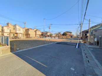 �O�ʓ��H�܂ތ��n�ʐ^�@-