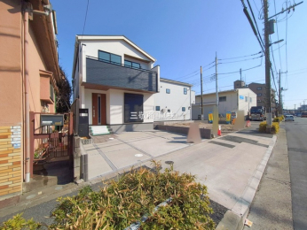 �O�ʓ��H�܂ތ��n�ʐ^�@-