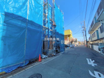 �O�ʓ��H�܂ތ��n�ʐ^�@-