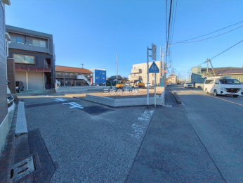 �O�ʓ��H�܂ތ��n�ʐ^�@-