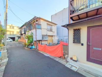 �O�ʓ��H�܂ތ��n�ʐ^�@-