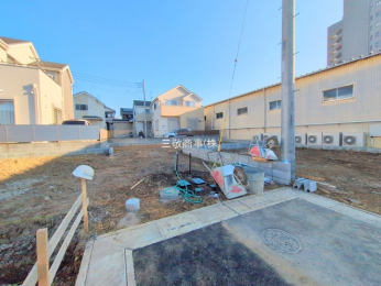 �O�ʓ��H�܂ތ��n�ʐ^�@-