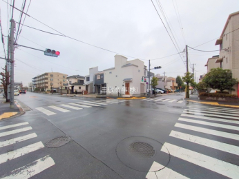 �O�ʓ��H�܂ތ��n�ʐ^�@-