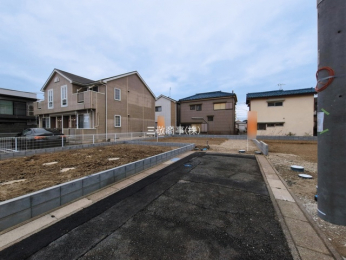 �O�ʓ��H�܂ތ��n�ʐ^�@-