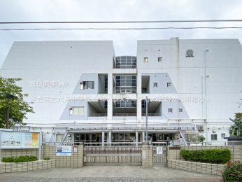 ���ӊ��@�����旧�Z�����w�Z220m