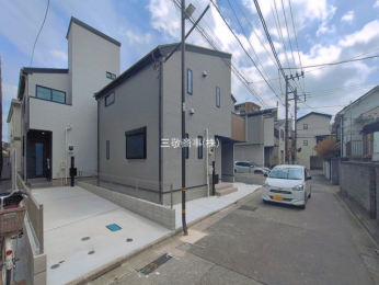 �O�ʓ��H�܂ތ��n�ʐ^�@-